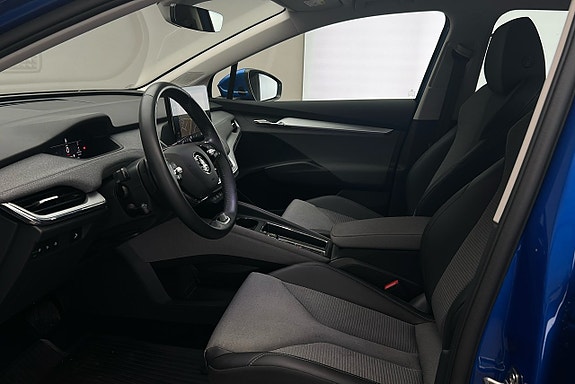 Skoda Enyaq 10 of 27