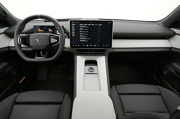 Polestar 4 6 of 27