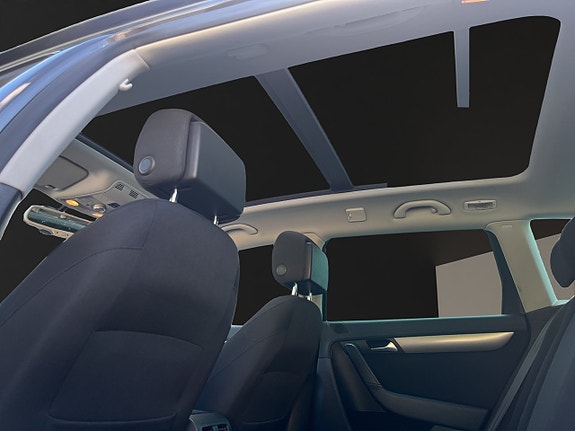 Volkswagen Passat 18 of 18