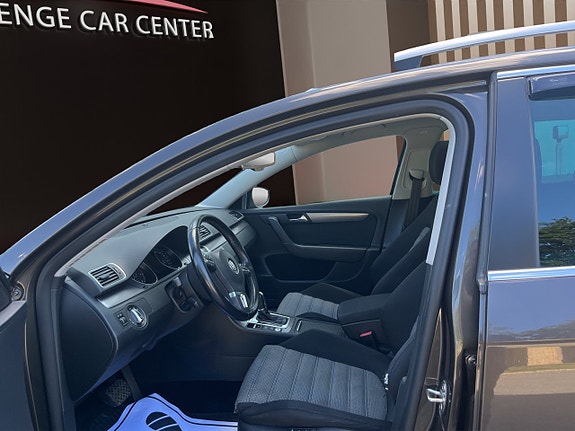 Volkswagen Passat 9 of 18