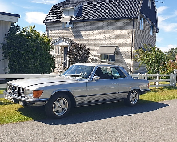 Mercedes-Benz 350 SLC 2 of 2