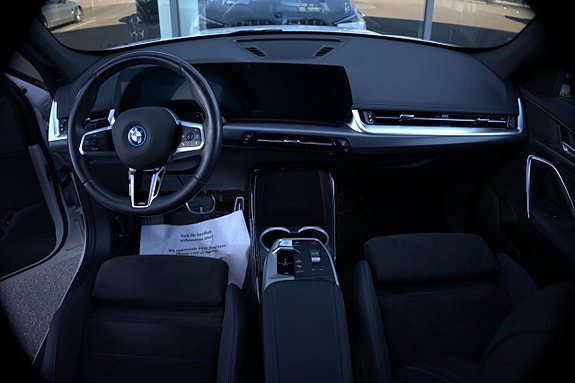 BMW X1 18 of 19