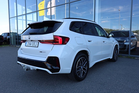 BMW X1 5 of 5