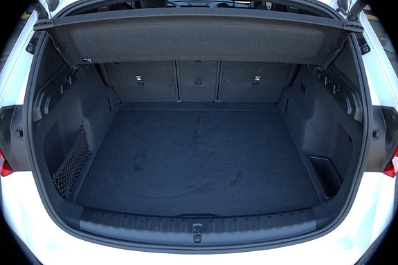 BMW X1 9 of 19