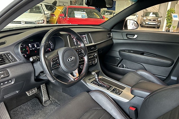 Kia Optima 26 of 30