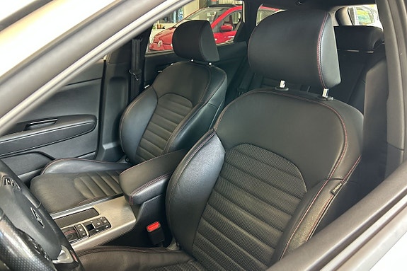 Kia Optima 25 of 30