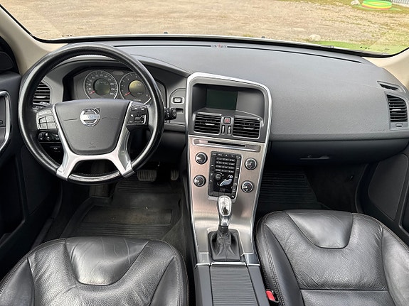 Volvo XC60 5 of 5