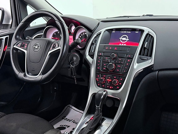 Opel Astra 26 of 27