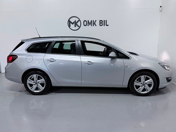 Opel Astra 4 of 5