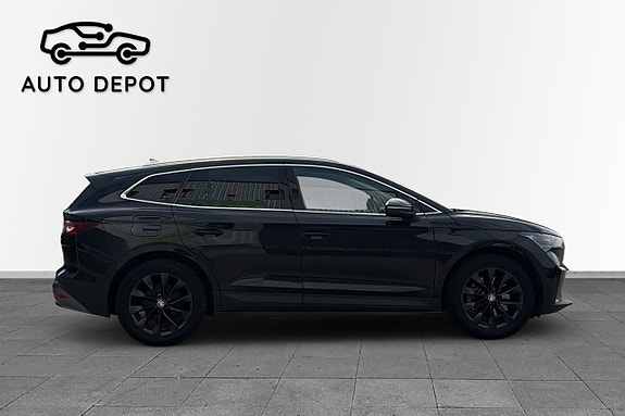 Skoda Enyaq 3 of 5