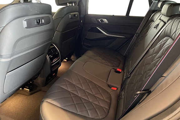 BMW X5 11 of 18