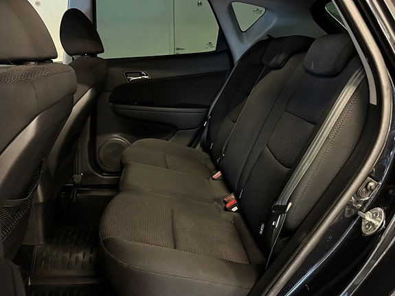 Hyundai i30 18 of 24