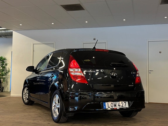 Hyundai i30 13 of 24