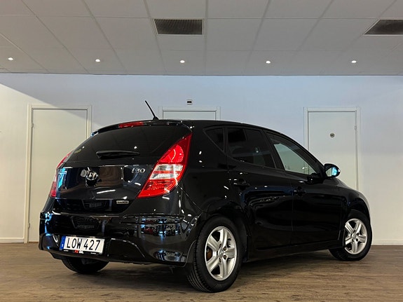 Hyundai i30 8 of 24