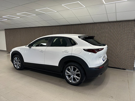 Mazda CX-30 4 of 5