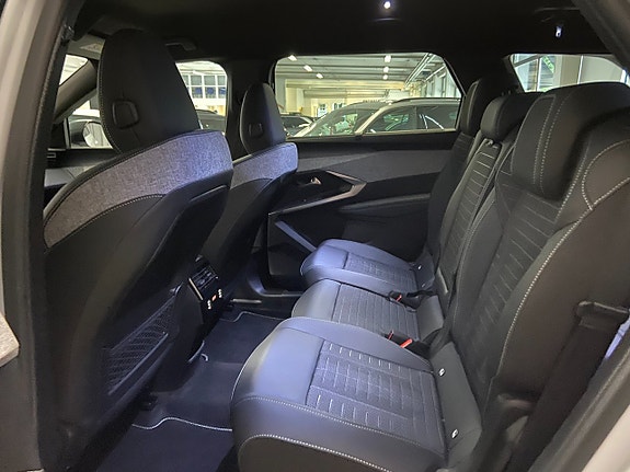 Peugeot 5008 9 of 21