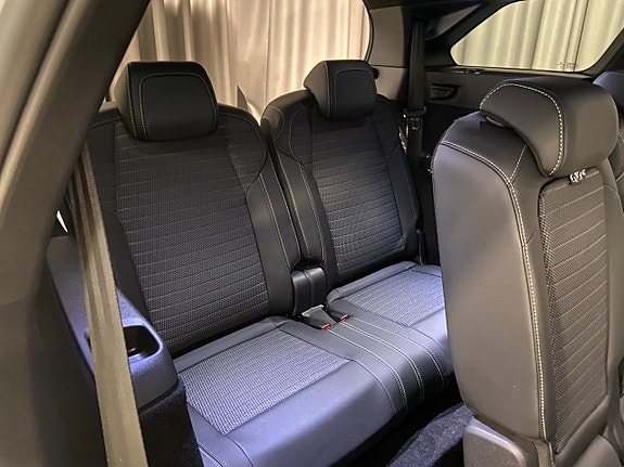 Peugeot 5008 12 of 21
