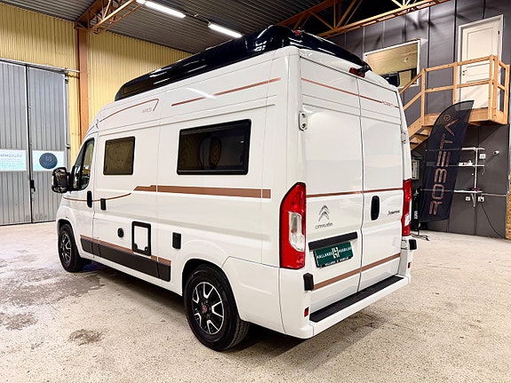 Robeta Ares 540 5-bältad 6-bäddar Popup-tak Lithium Solcell Inverter 7 of 30