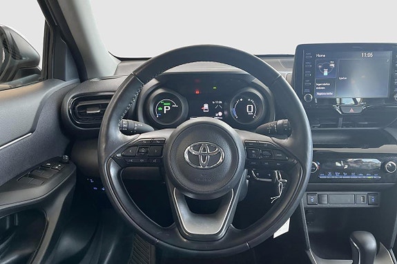 Toyota Yaris Cross 12 of 13