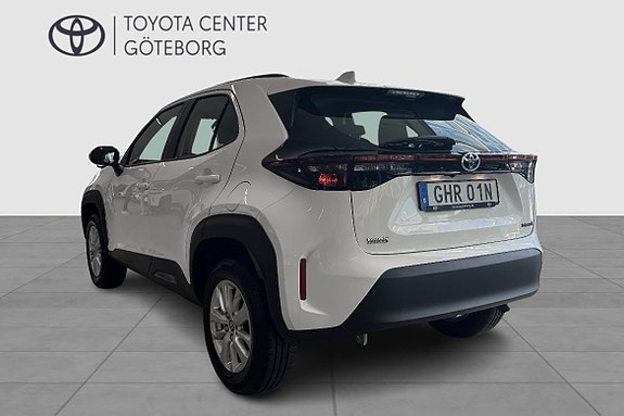 Toyota Yaris Cross 3 of 13