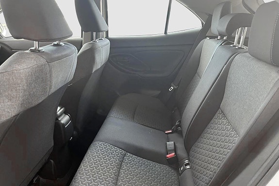 Toyota Yaris Cross 10 of 13