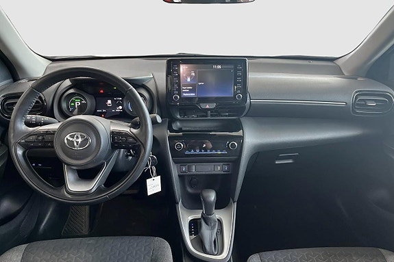 Toyota Yaris Cross 11 of 13
