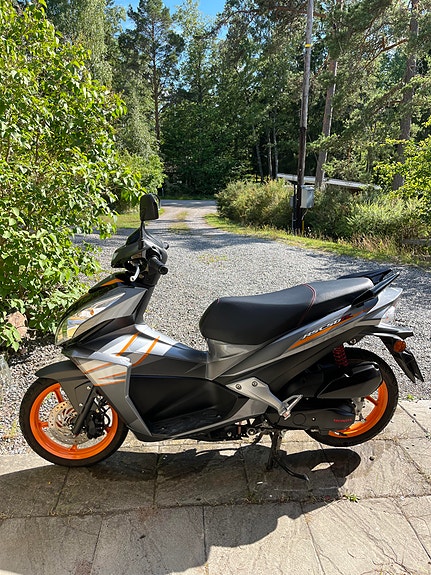 Honda NSC50R 2 of 5