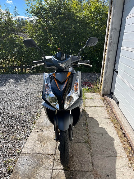 Honda NSC50R 4 of 5