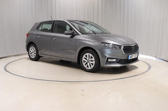 Skoda Fabia 3 of 5