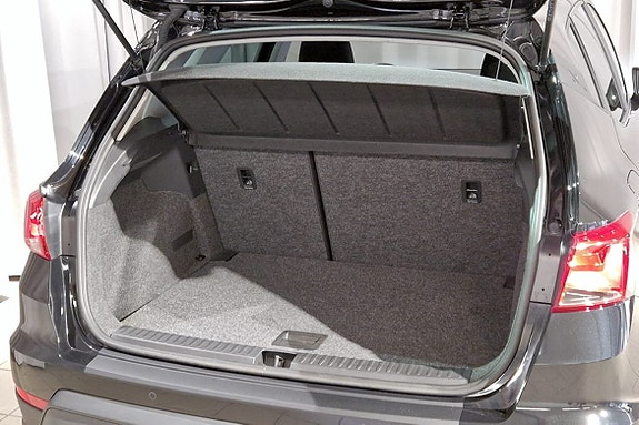 Seat Arona 6 of 14