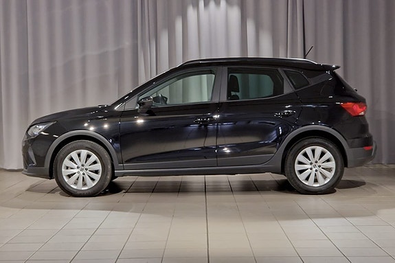 Seat Arona 2 of 5