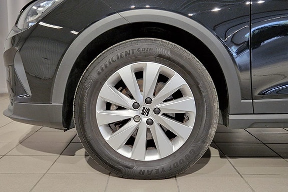 Seat Arona 3 of 5