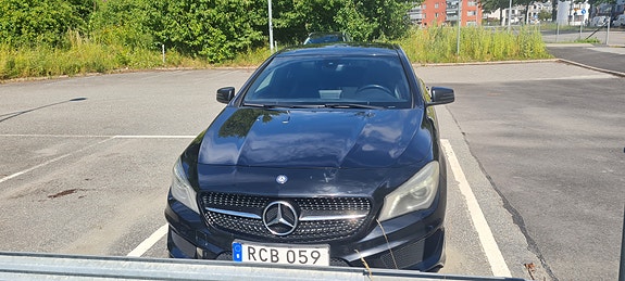 Mercedes-Benz CLA200 5 of 5