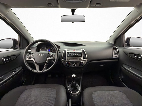 Hyundai i20 12 of 28