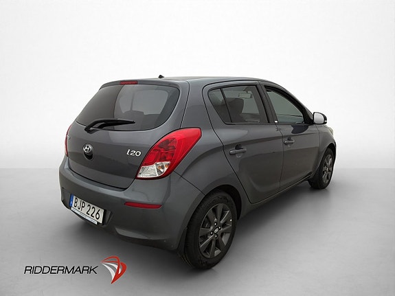 Hyundai i20 8 of 28