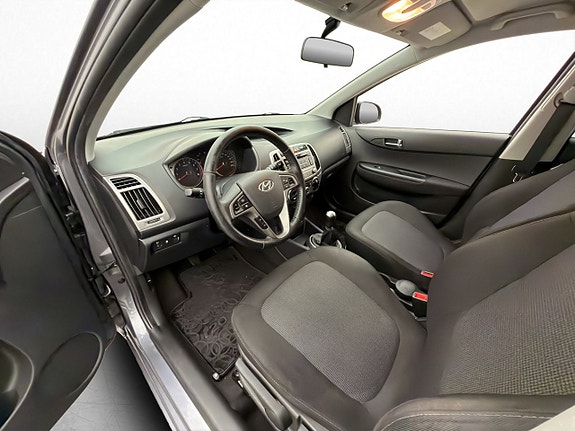Hyundai i20 10 of 28