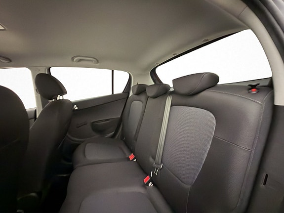 Hyundai i20 16 of 28