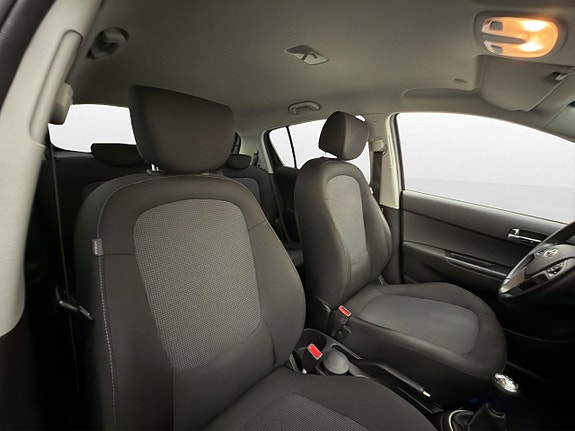 Hyundai i20 14 of 28