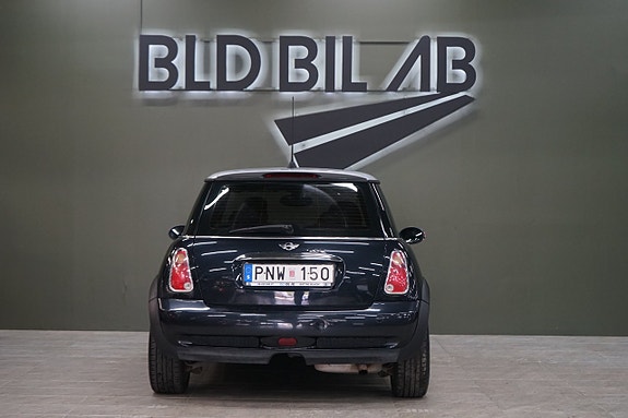 MINI Cooper 6 of 14