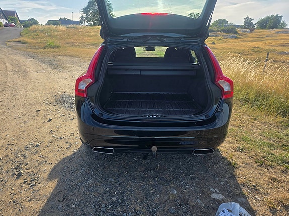 Volvo V60 5 of 5