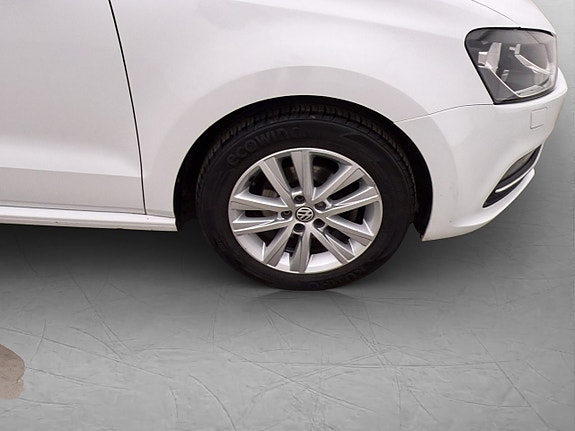 Volkswagen Polo 26 of 26