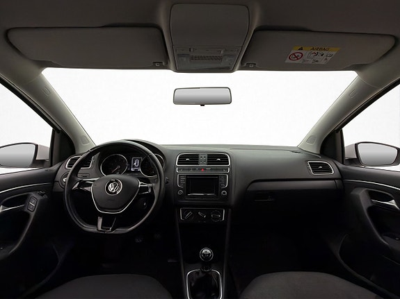 Volkswagen Polo 13 of 26