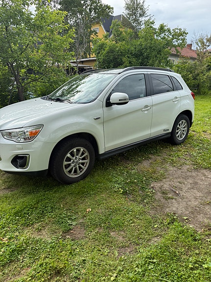 Mitsubishi ASX 2 of 5