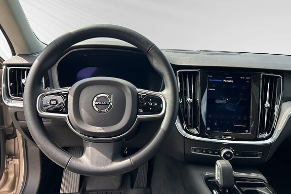 Volvo V60 10 of 13