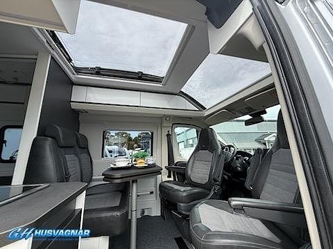 Adria TWIN 640 SGX 6 of 17