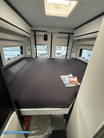 Adria TWIN 640 SGX 11 of 17