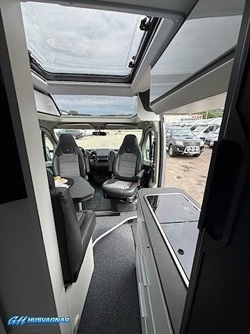 Adria TWIN 640 SGX 12 of 17