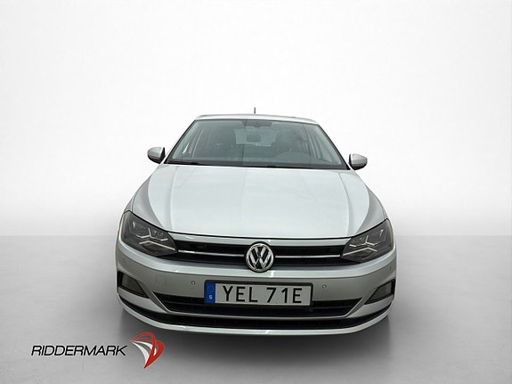 Volkswagen Polo 2 of 5