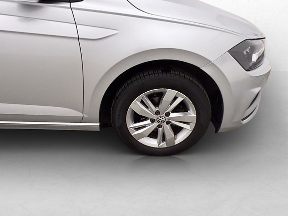 Volkswagen Polo 29 of 29