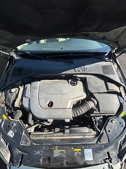 Volvo XC70 3 of 4